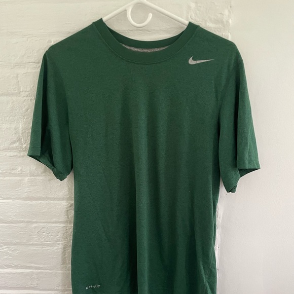 Nike-Men’s Dri-Fit Legend Fitness T shirt in Green Size Small - Picture 2 of 3